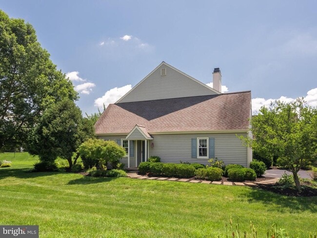 Building Photo - 1616 Todd Ln