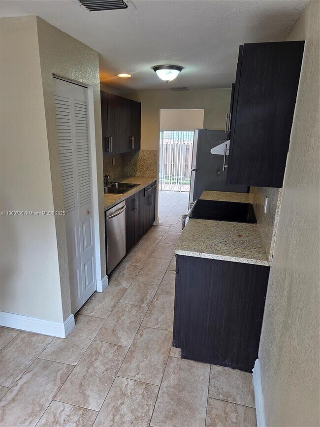 Primary Photo - 8218 NW 8th Pl