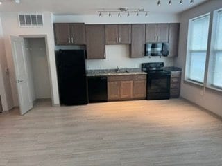 Building Photo - 2317 Huntington Ave
