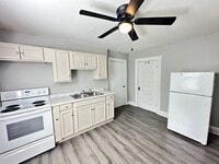 Building Photo - 252 E Loudon Ave