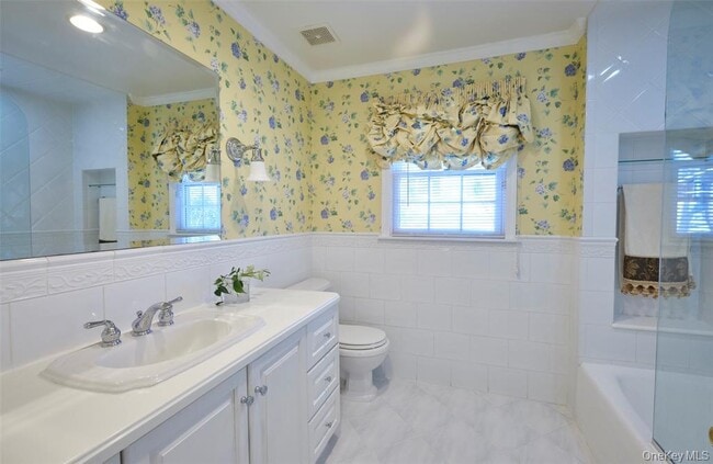 Building Photo - 695 Hunt Ln