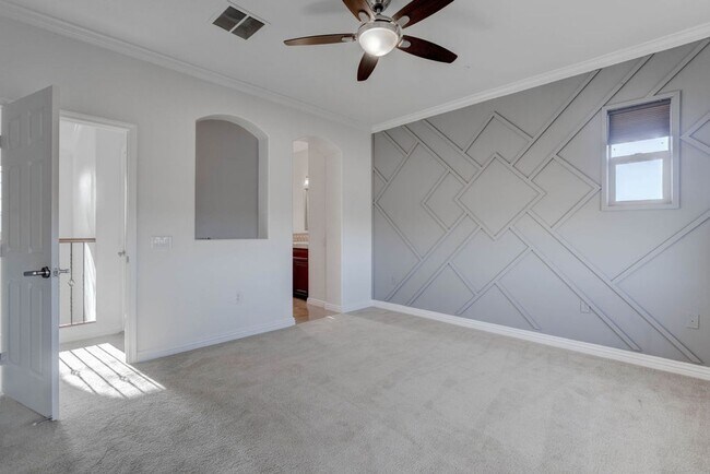 Building Photo - 31 Via Mantova