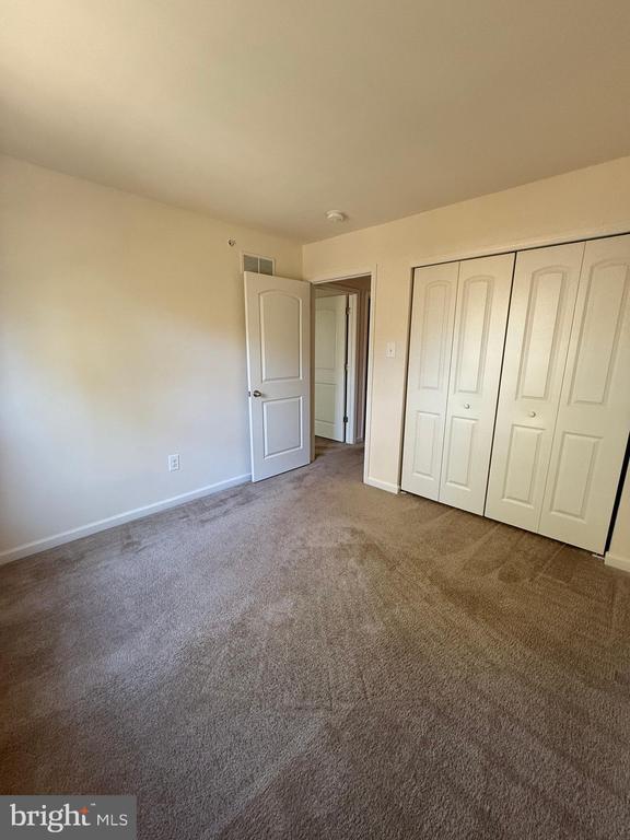 Building Photo - 107 Mercer Ct