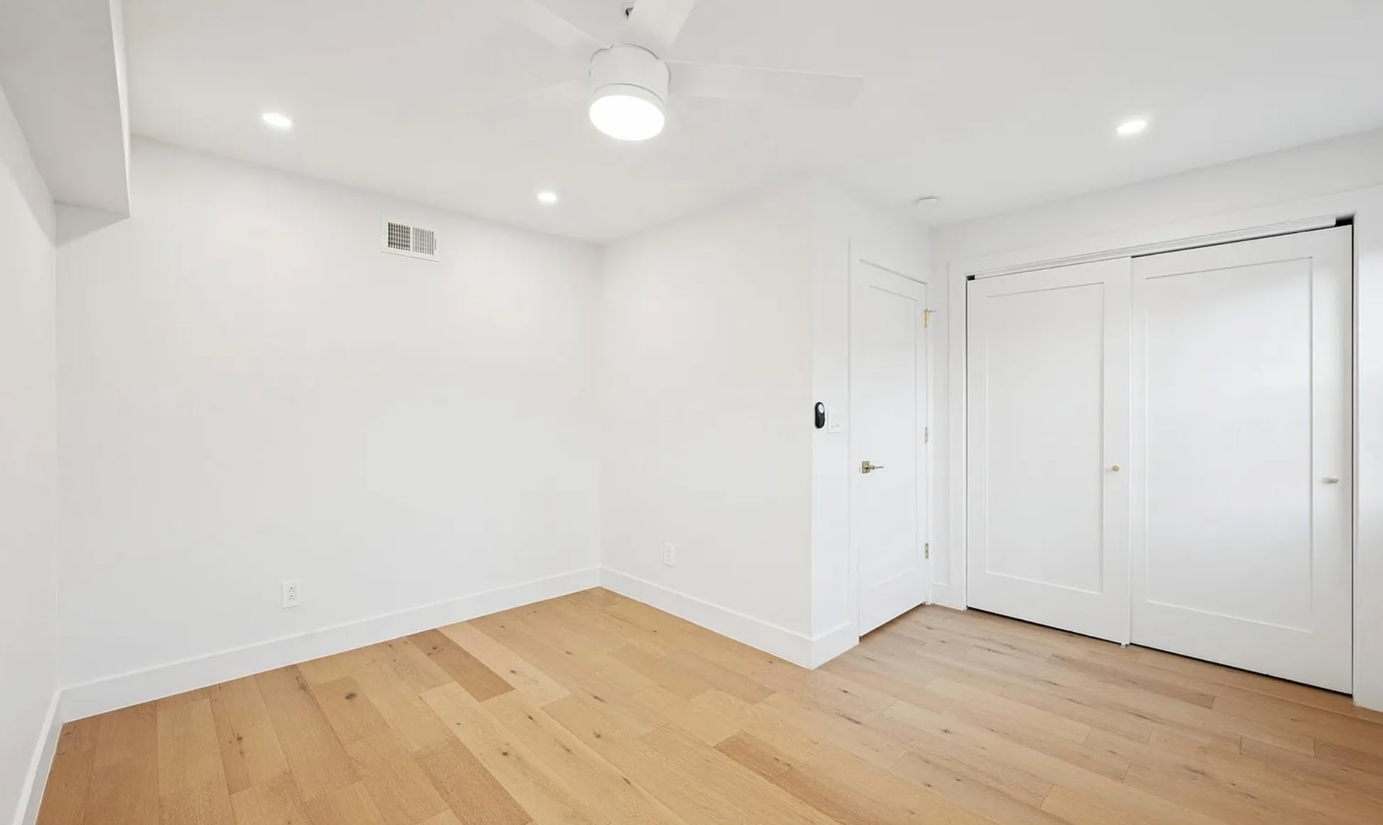 Building Photo - 2600 Webster St