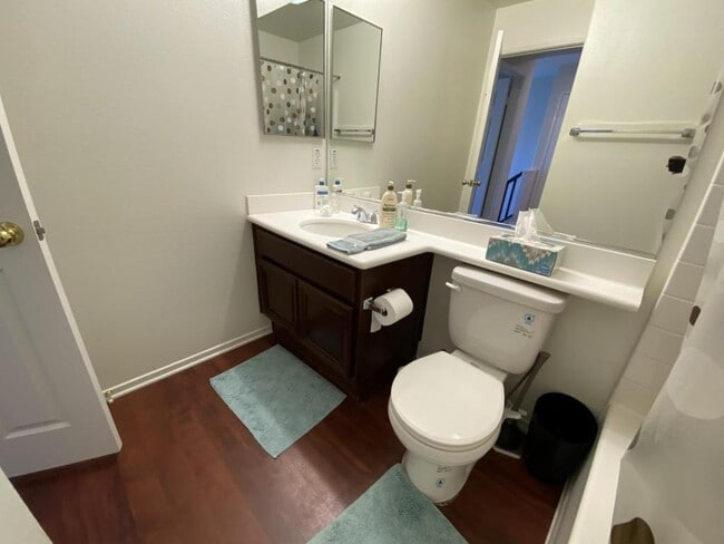 Building Photo - 4 Plumeria Ln
