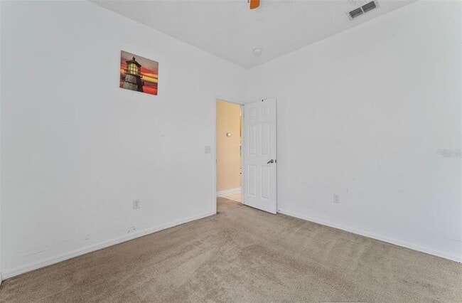 Building Photo - 135 Langham Dr