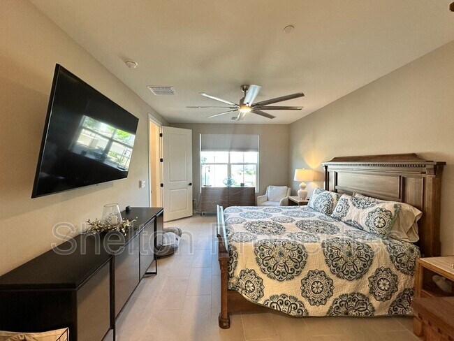 Building Photo - 11300 N Casa Dega Dr