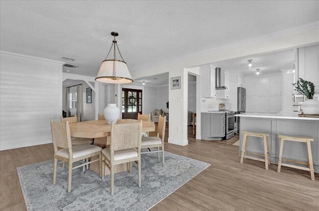 Building Photo - 5205 St Regis Pl
