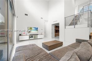 Building Photo - 7455 NW 103rd Pl