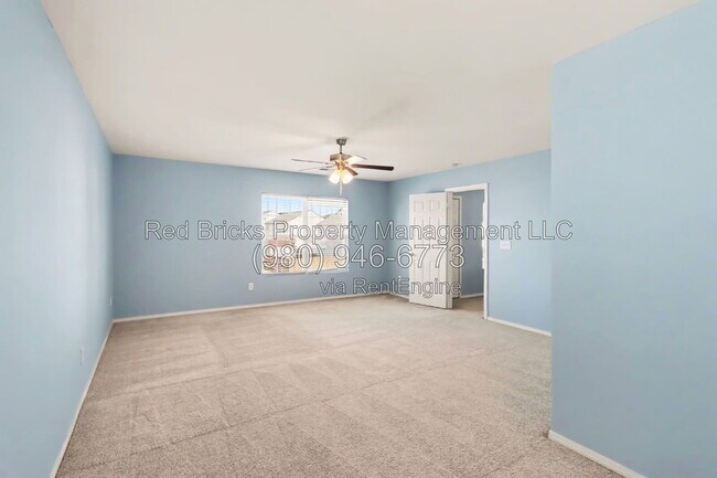 Building Photo - 10805 Dry Stone Dr