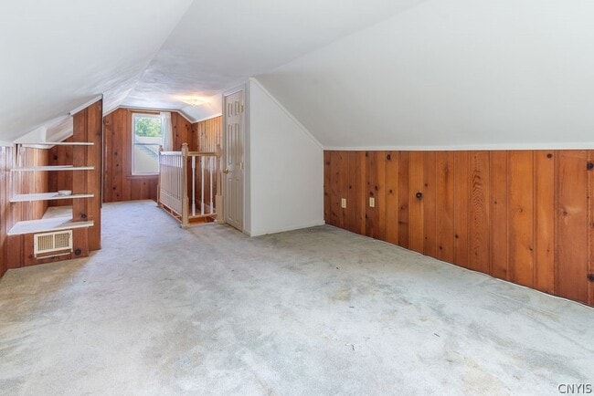 Building Photo - 104 Van Mara Dr