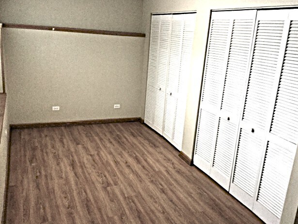 Building Photo - 775 Highview Ct