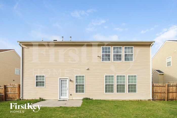 Building Photo - 3506 Panarama Dr