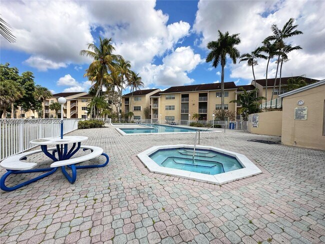 Building Photo - 15330 SW 106th Terrace