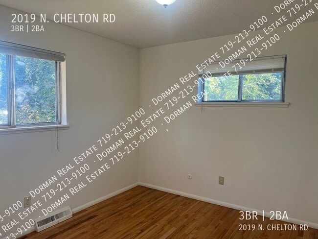 Building Photo - 2019 N Chelton Rd