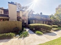 Building Photo - 3839 Mahogany St