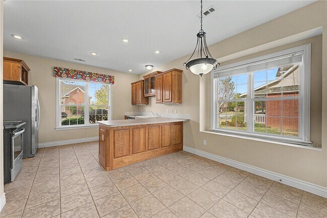 Building Photo - 6537 Harvey Jones Ave