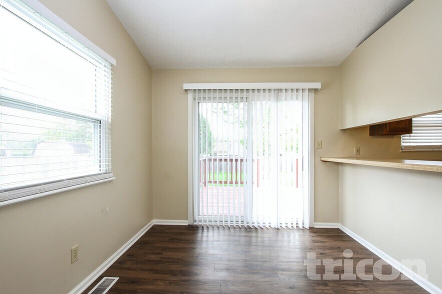 Building Photo - 530 Quail Run