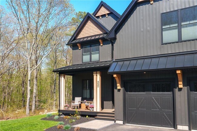 Building Photo - 450 Carrs Pond Rd