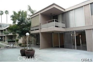 Building Photo - 6979 Palm Ct