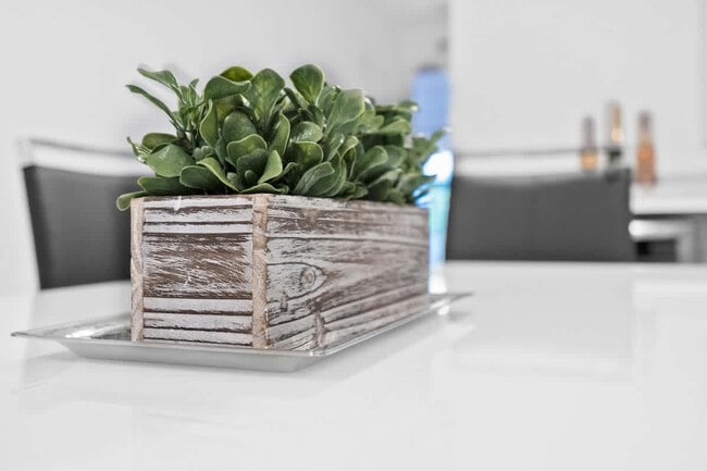 Building Photo - 2065 SW 28th Terrace