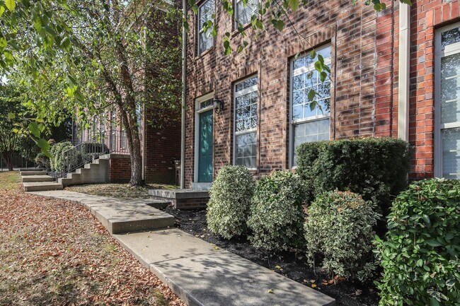 Building Photo - 404 Mercomatic Dr