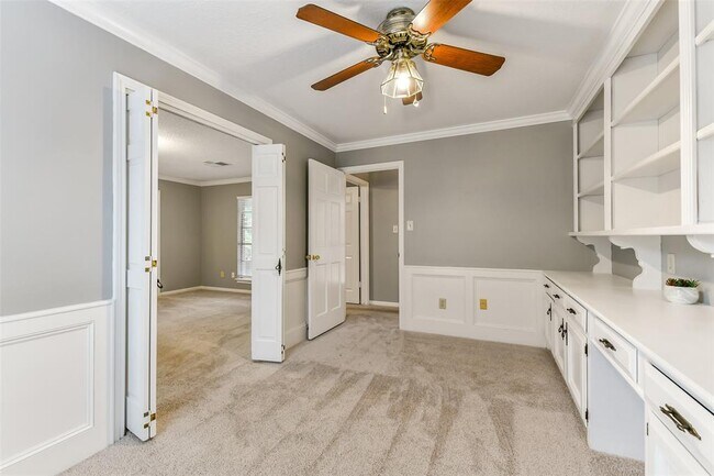 Building Photo - 16019 Stratton Park Dr