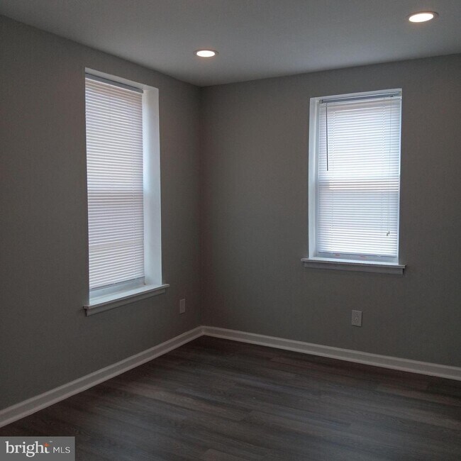 Building Photo - 2036 N Gratz St