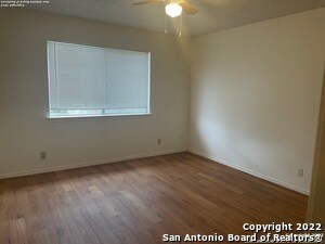 Building Photo - 803 Meadow Dale