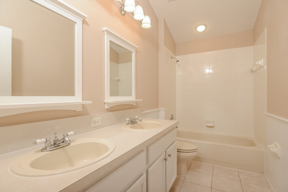 Building Photo - 18863 Maisons Dr