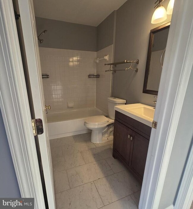 Building Photo - 12977 Abner Ave