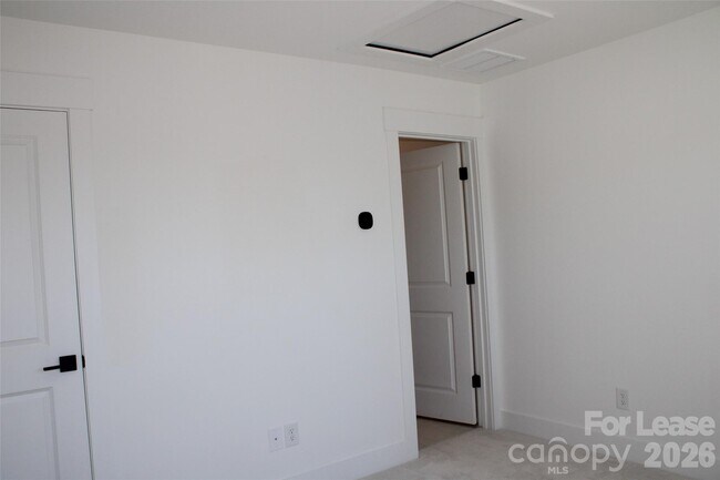 Building Photo - 1340 Hamilton St