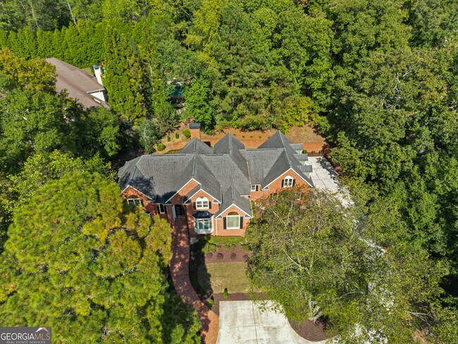 Building Photo - 235 Smokerise Trce