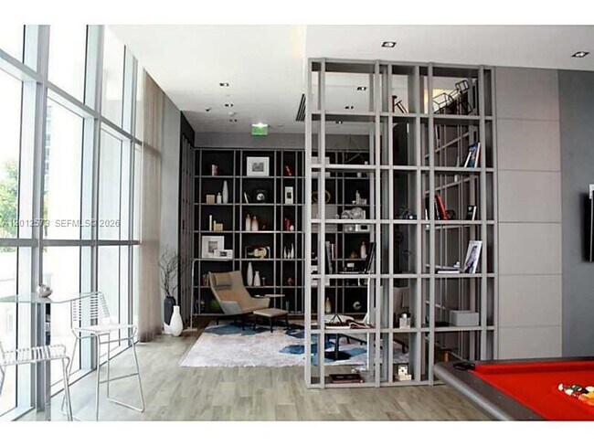 Building Photo - 1100 S Miami Ave