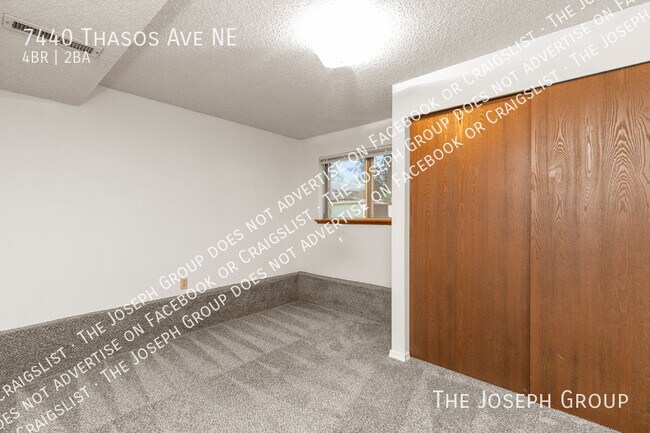 Building Photo - 7440 Thasos Ave NE