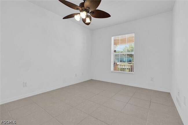 Building Photo - 2610 40th St W