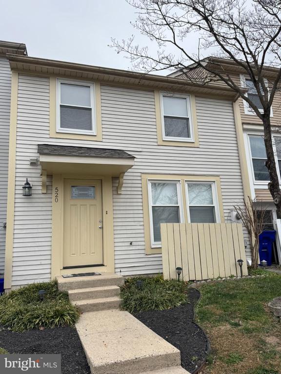 Primary Photo - 520 Ellrose Ct