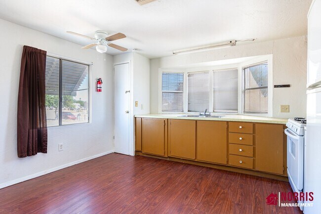 Building Photo - Manufactured home with NO HOA and Plenty of Space