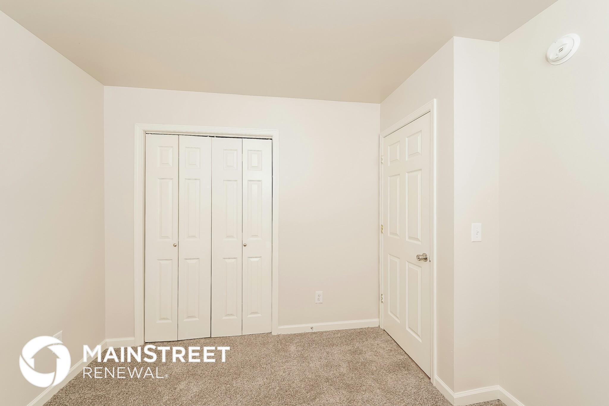 Building Photo - 975 Moonlite Dr