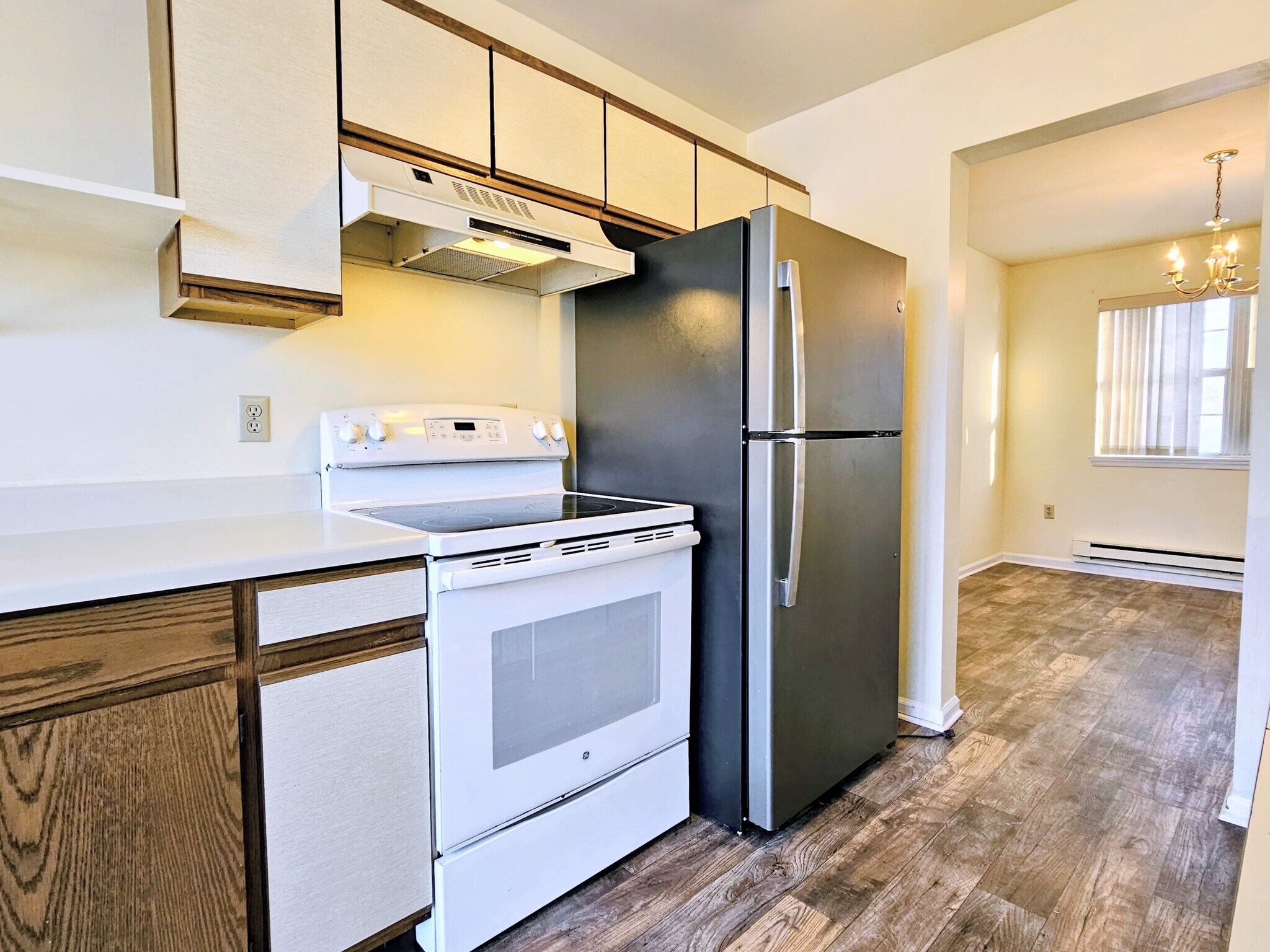 Building Photo - 38 Brookfield Rd