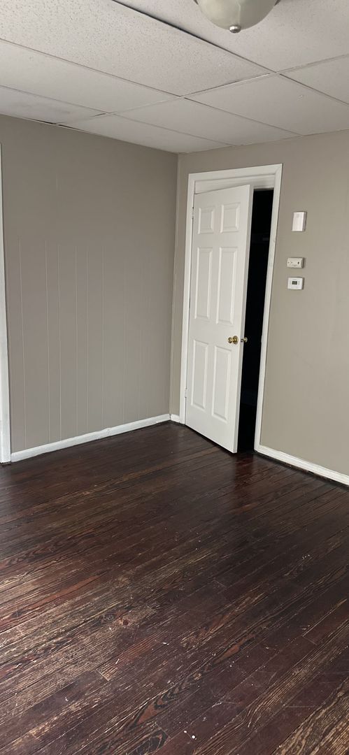 Building Photo - **Deposit Special $500** 526 Brandt 3BR/1B...