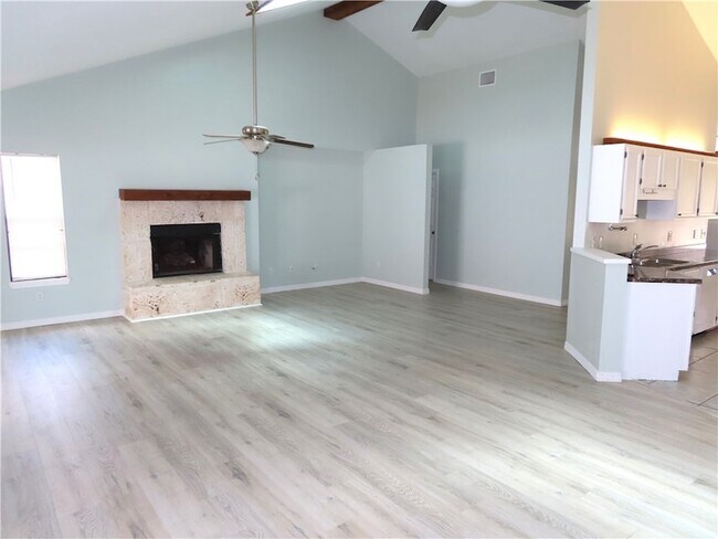 Building Photo - 110 Melton Ave