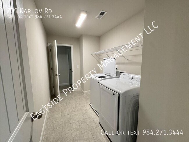Building Photo - 229 Karlov Rd