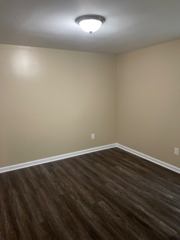 Building Photo - 3316 Cocoa Dr