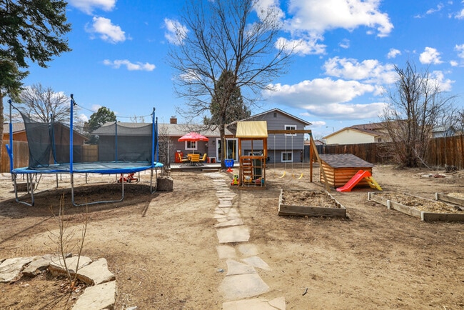 Building Photo - 4806 Turquoise Circle Colorado Springs, CO...