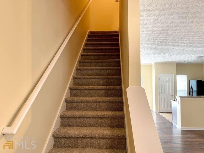 Building Photo - 4132 High Park Ln