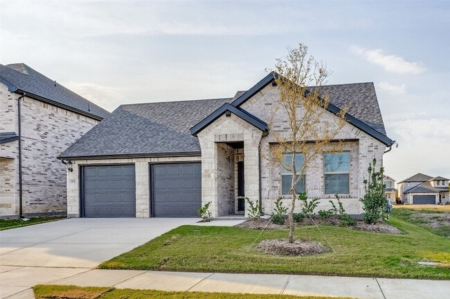 Primary Photo - 203 Whitlow Dr