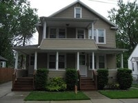 Building Photo - 120-122 Powell Ave