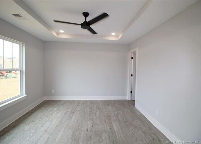 Building Photo - 4448 Venice Way