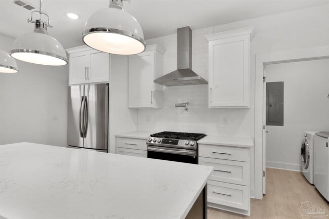 Building Photo - 17 N L St